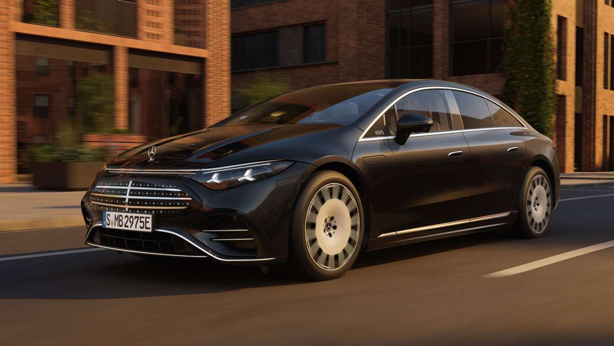 New Mercedes EQS facelift 2026 - pictures